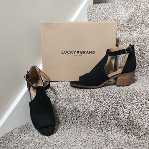 Lucky Brand Women's Black Heeled Boots - EUC